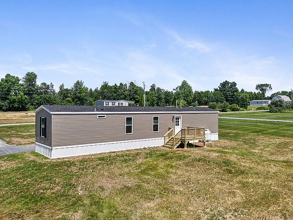 4th image of 32 Indian Heights Drive