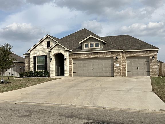 2nd image of 407 Raven Dr