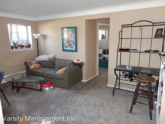 2nd image of 801 W Madison St APT 02