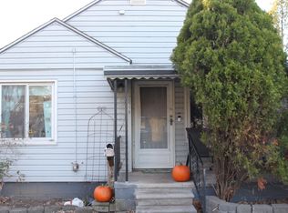 20779 Atlantic Ave, Warren, MI 48091