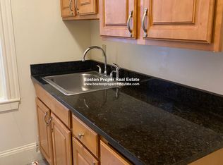 51 Queensberry St APT 8, Boston, MA 02215