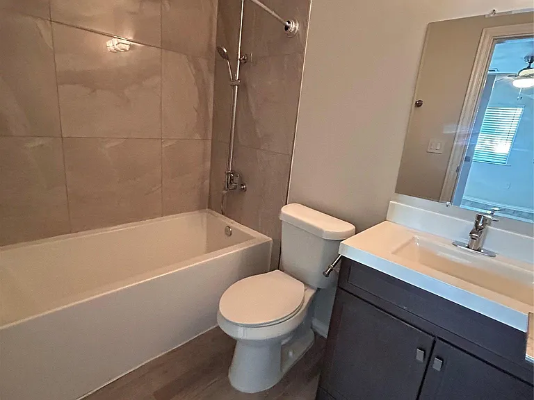 8922 Trone Cir #A — Photo 20