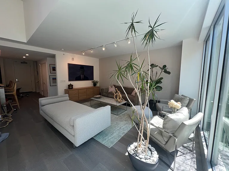 1501 Filbert St #Townhouse 1B — Photo 7
