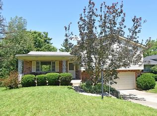 1272 Oak Knoll Dr, Cincinnati, OH 45224