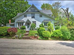 450 W Forest Ave, Decatur, IL 62522