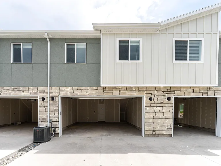 1918 S 1280 W — Photo 16