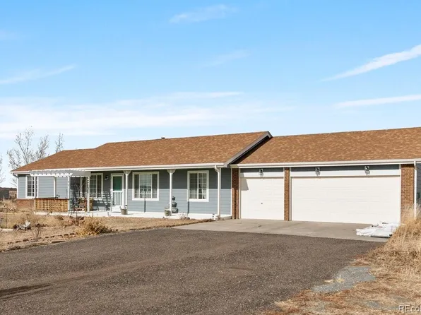55657 E Apache Place, Strasburg, CO 80136
