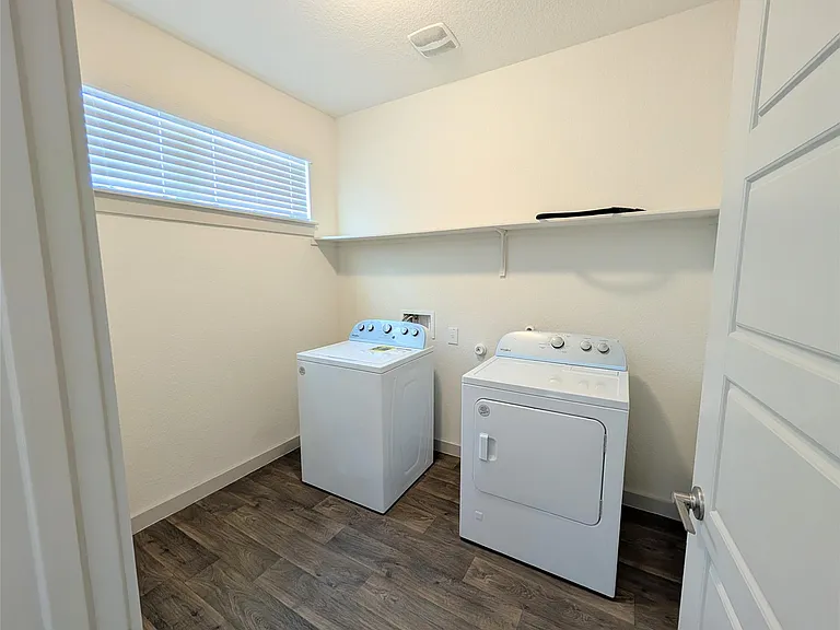 3704 Beechmont Dr — Photo 17