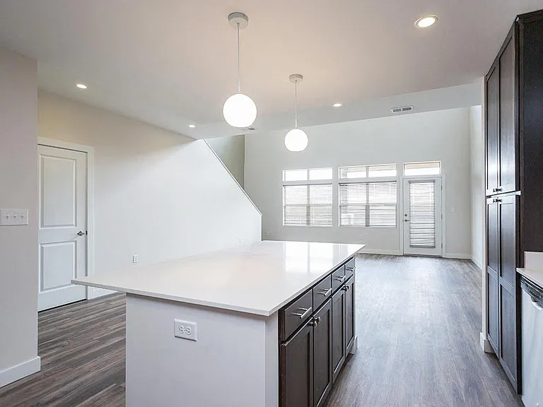 Brookside Apartments — Photo 106