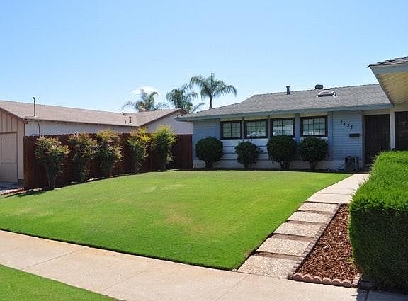 2nd image of 7437 Cowles Mountain Blvd