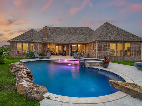 316 Bear Country Dr, Aledo, TX 76008