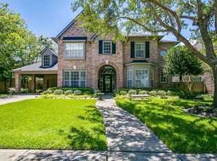 7714 Northwoods Dr, Sugar Land, TX 77479
