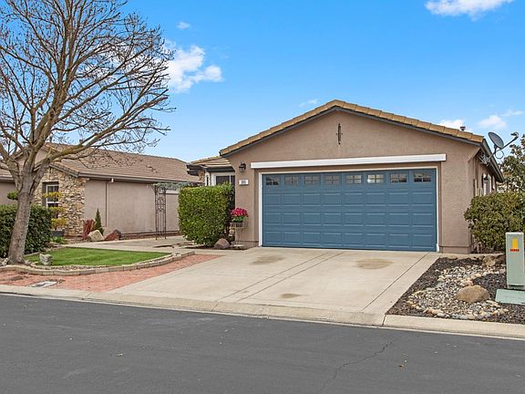 2nd image of 395 Del Monte Drive