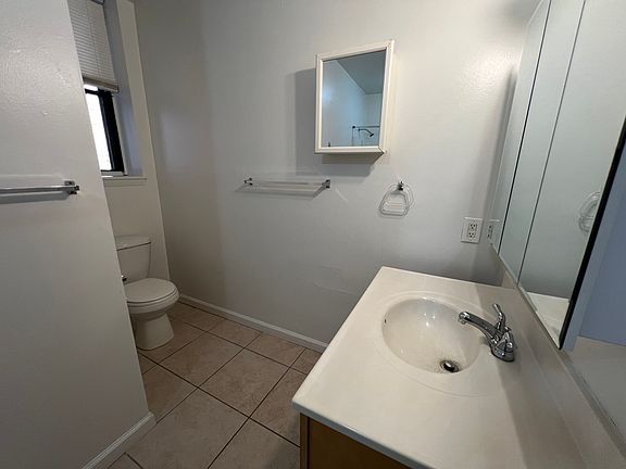 5th image of 732 S Millvale Ave APT B3