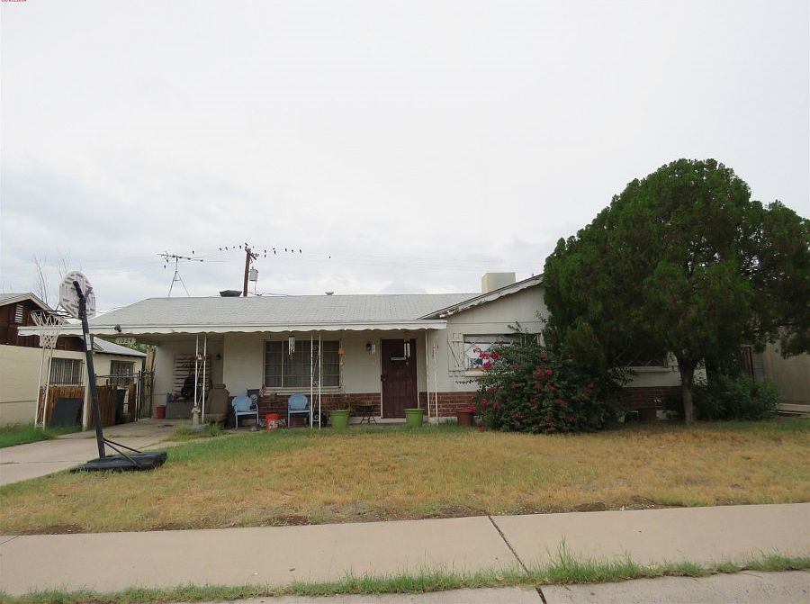 1st image of 1024 E Las Palmaritas Dr