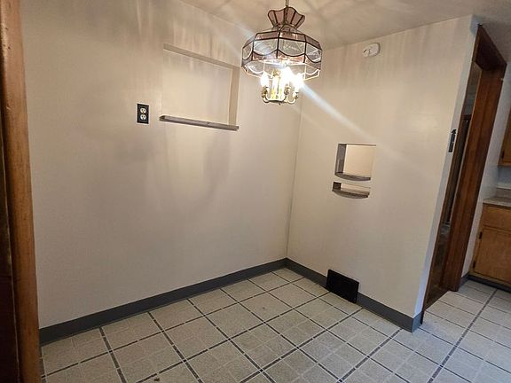 5th image of 1400 Center Avenue # Fl 1ST