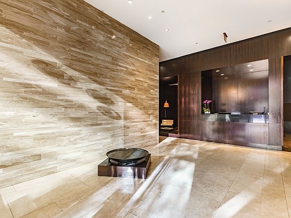 4th image of 400 W 55th St APT 15G