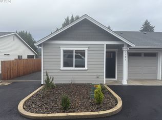 1193 48th Ave, Sweet Home, OR 97386