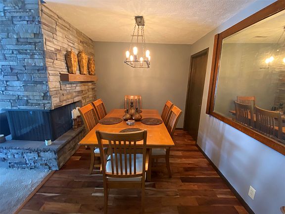 5th image of 2106 N Belmont Pl APT 4