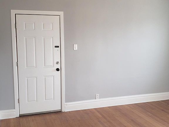 3rd image of 3535 N Linder Ave #2N