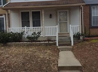 410 Shady Glen Dr, Capitol Heights, MD 20743