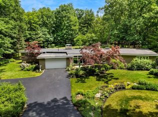 73 Ministerial Rd, Bedford, NH 03110