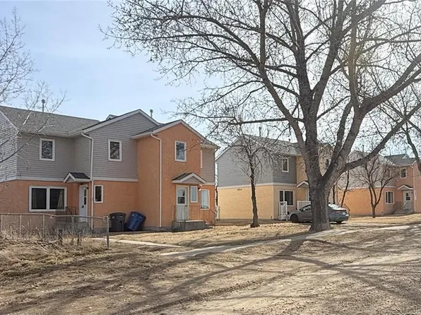 310-320 Railway AVENUE W, Val Marie, SK S0N 2T0