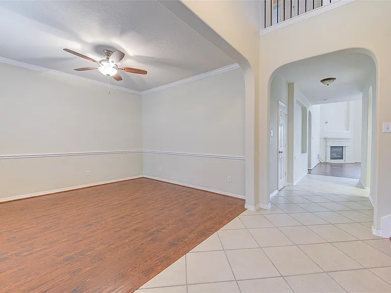 5007 Jade Cove Ct — Photo 8
