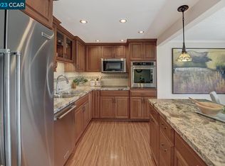 2525 Golden Rain Rd APT 5, Walnut Creek, CA 94595