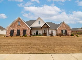 250 Turnberry Ln, Starkville, MS 39759
