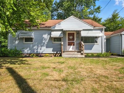853 Brittain Rd, Akron, OH, 44305
