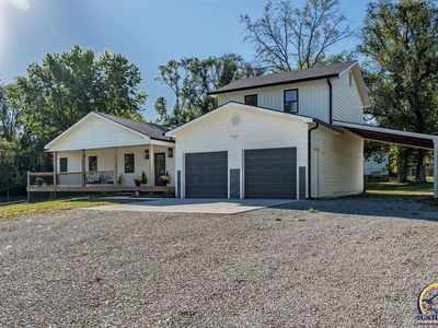 621 Monroe St, Oskaloosa, KS, 66066