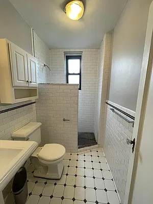 Rented by Ben Bay Realty Co. of Bay Ridge | media 22