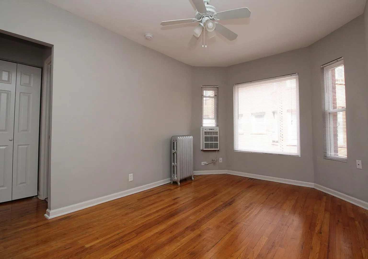 1 bed, 550 sqft, $1,584 — Photo 4