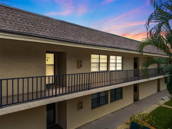 12300 Vonn Rd APT 9203, Largo, FL 33774