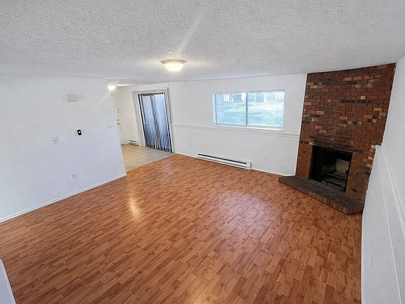 3rd image of 103 W 45th St APT A