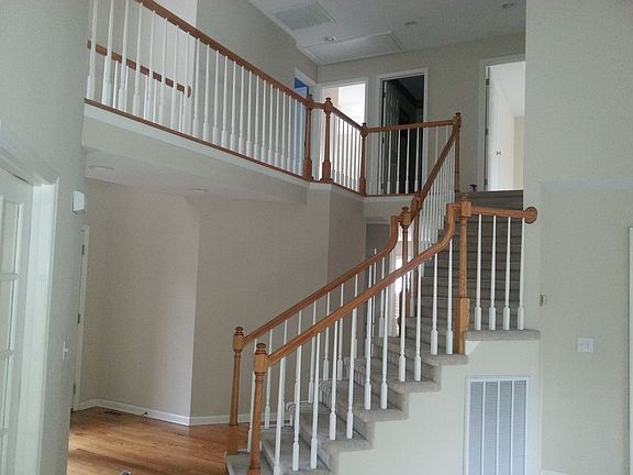 3rd image of 1125 Garrison Ridge Blvd