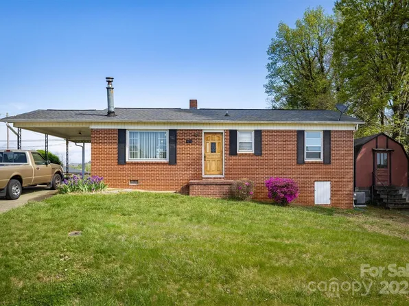 1052 Beech St, Granite Falls, NC 28630