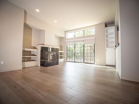 3rd image of 1819 S St APT 201