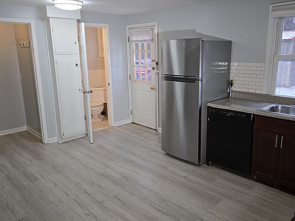 2nd image of 88 Sudbury Ln #2
