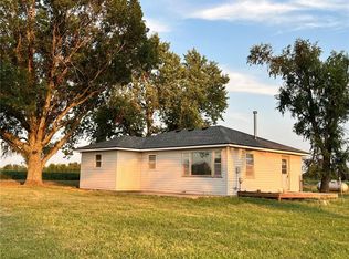 636 Grand Rd, Uniontown, KS 66779