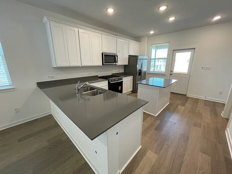 173 Golden Bell Way — Photo 29