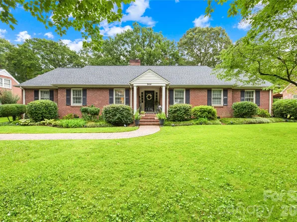 944 Churchill Dr, Gastonia, NC 28054