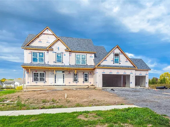 12 Via Angelo Custode, Parma, NY 14468