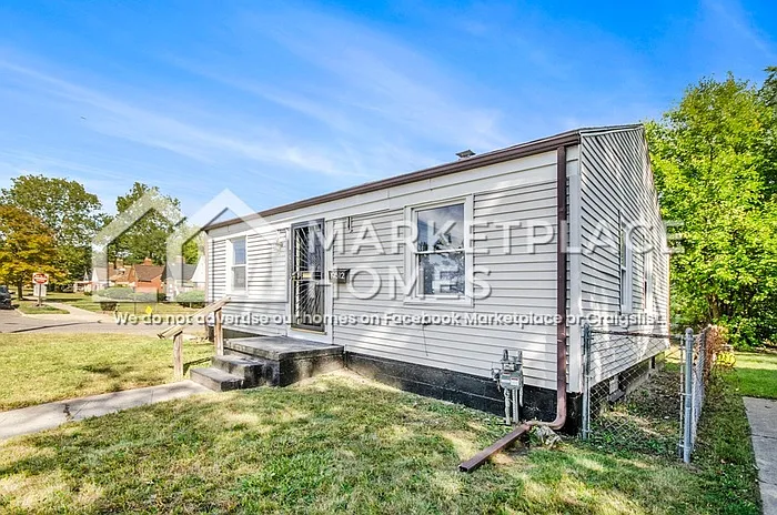 2 bed, 1.0 bath, 769 sqft, $1,250 — Photo 2