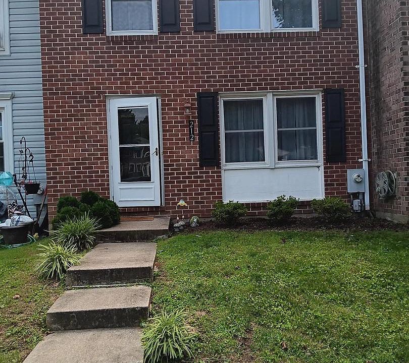 1st image of 212 Drexel Dr