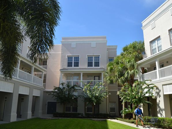 687 Celebration Ave