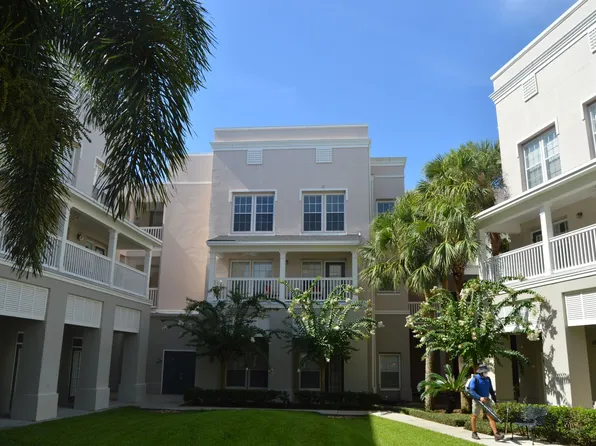 687 Celebration Ave, Celebration, FL 34747