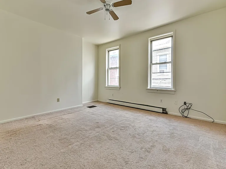 5337 Dresden Way — Photo 5