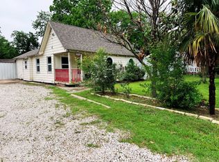 1117 S Nursery Rd, Irving, TX 75060